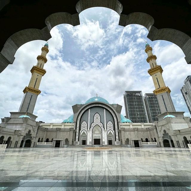 HAGIA SOPHIA OF MALAYSIA : WILAYAH MOSQUE