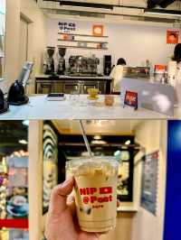 เคาน์เตอร์ไปรษณีย์ MBK Center X Nippostcafe
