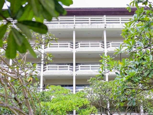The Regent Cha Am Beach Resort
