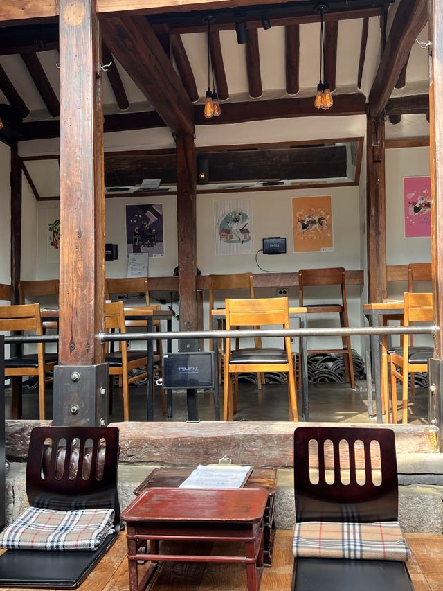 韓国/ソウル【安国】韓屋(ハノク)のビール屋さん🍺🤎