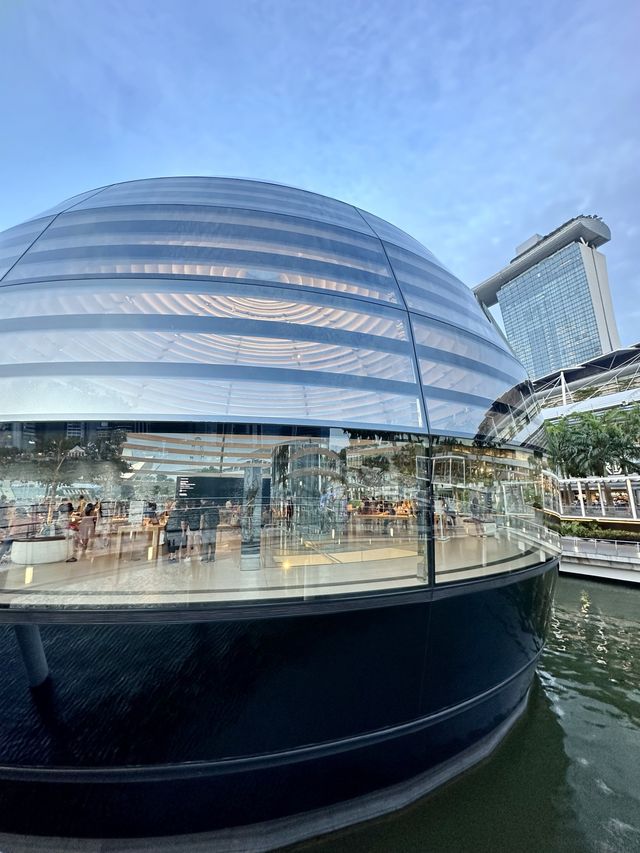 Apple Marina Bay Sands Flagship Store!🍎