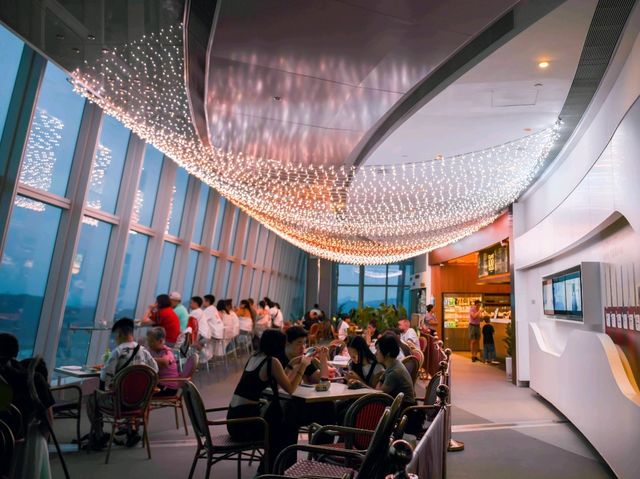香港天際100 | Café 100 by The Ritz-Carlton