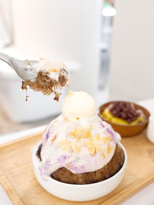 尖沙咀‼️驚艷到的仙草拉絲雪花冰🍨✨