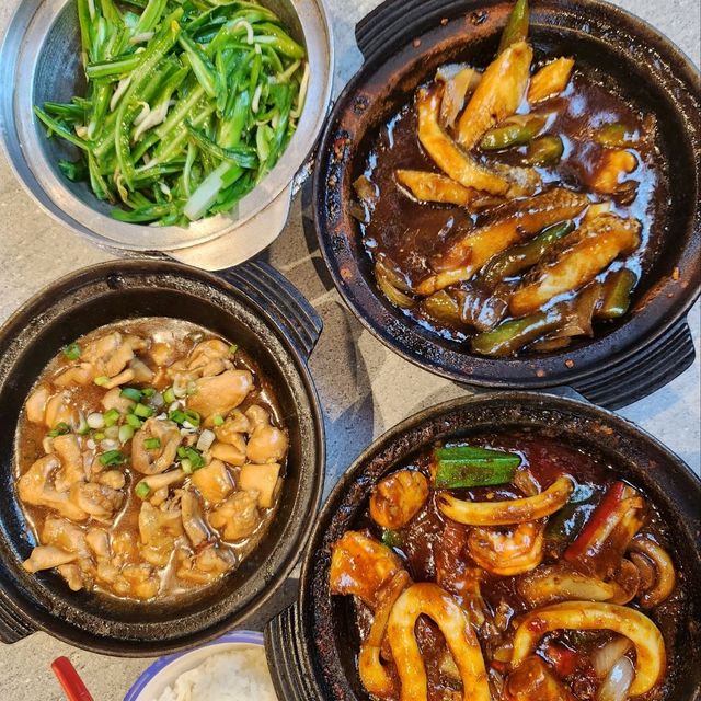 Lau Wang Claypot @ Bugis+ mall Sg