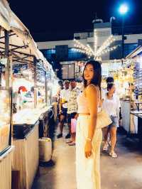 เดินเล่นตลาดกลางคืน ตลาดชิลล์วา ภูเก็ต