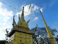สักการะสิ่งศักดิ์สิทธิ์วัดในเขา ชุมพร