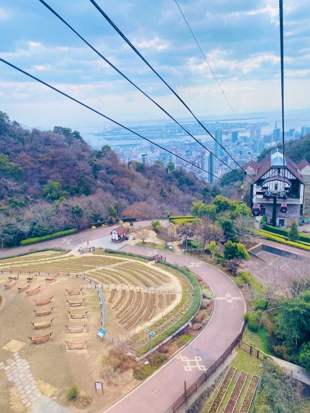 神戸！日本最大級のハーブ園山頂はまるで海外