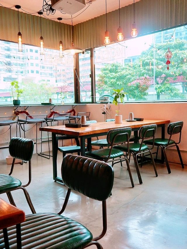 旺角懷舊工業文青風的慢活Cafe☕