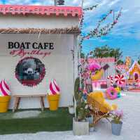 Boat cafe Ayutthaya