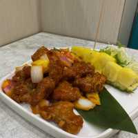 北角四寶食堂 養生燉湯套餐$88起，加購前菜+飲品$28。食到飽飽兩人$250左右