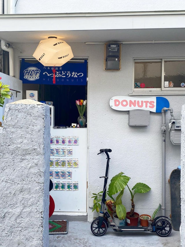 【福岡カフェ】揚げたての熱々ふわふわドーナツが食べられる