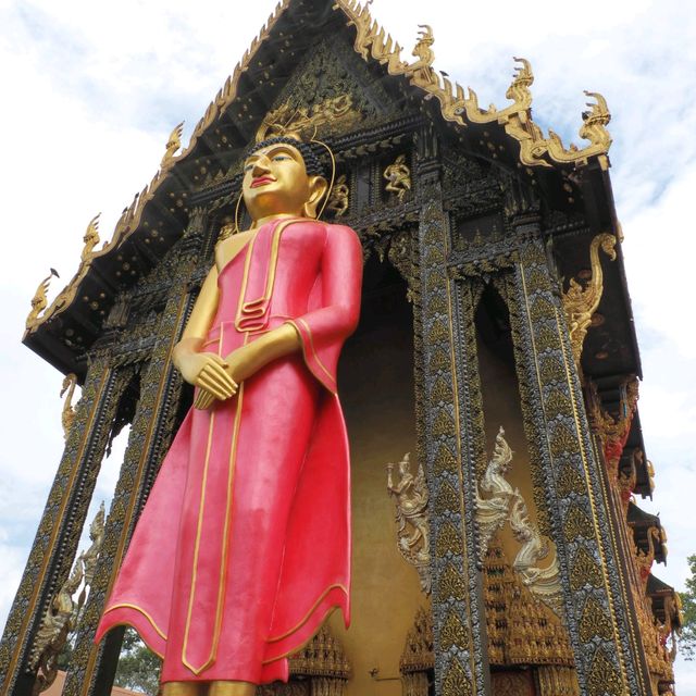 วัดสระกำแพงใหญ่ จ.ศรีษะเกษ