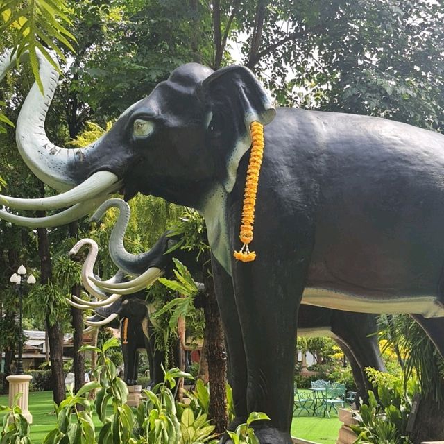 Erawan Museum, Bangkok