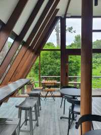 คาบิน บราวน์ คาเฟ่เกาะเสม็ด