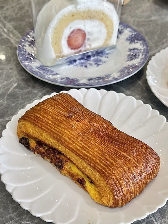 PRALINE Cafe 🍽️ 