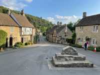 「克姆堡」Castle Combe 童話古鎮，絕對值得一遊！