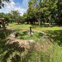 戦争博物館で世界平和を願う。