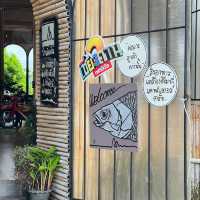 คาเฟ่ บ้านติดดิน