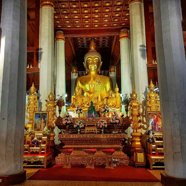 วัดพระธาตุแช่แห้ง ไหว้พระธาตุประจำปีเกิด ปีเถาะ  