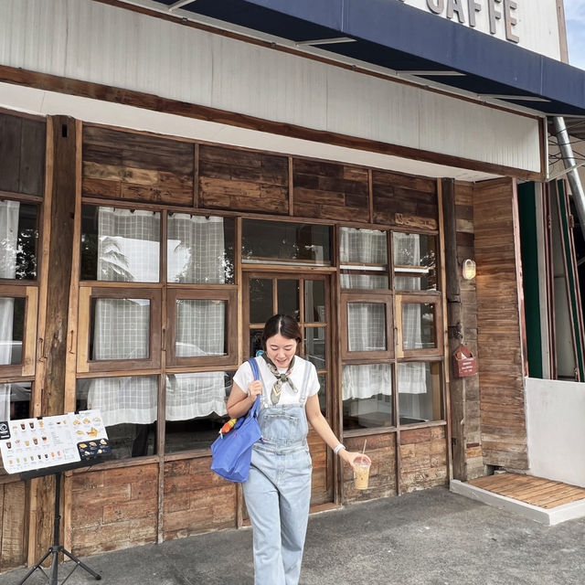 🏠  Sukhum Caffe' - สุขุม คาฟเฟ่