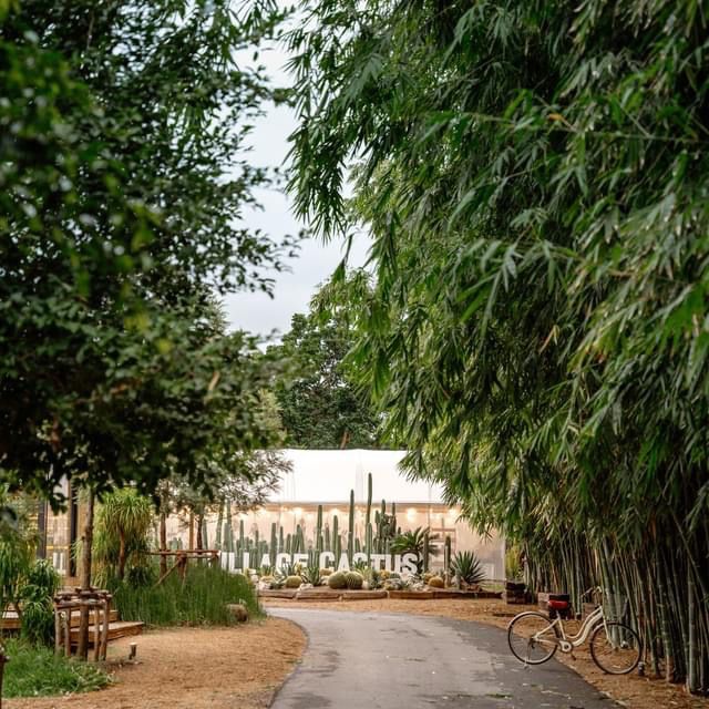 The Village Farm To Cafe 