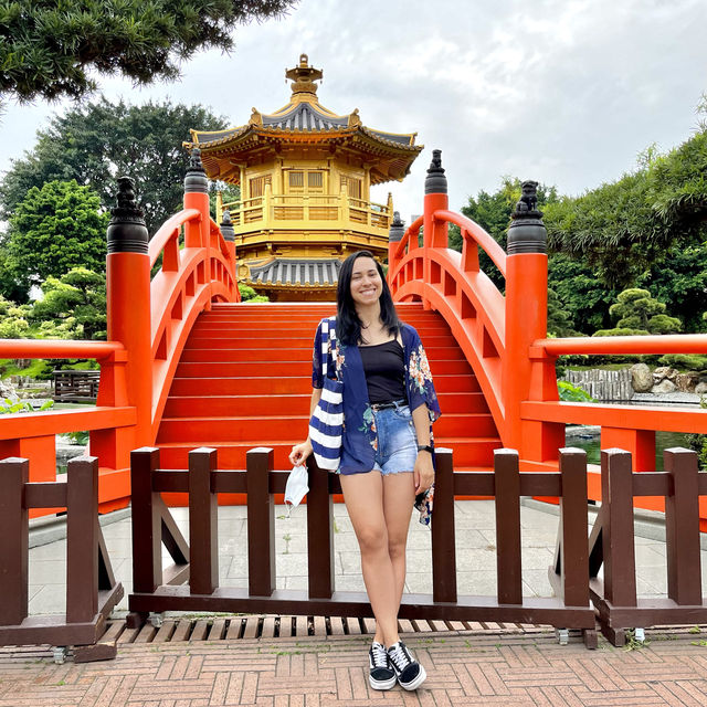 Nan Lian Garden - A Serene Oasis in the Heart of Hong Kong 🌳🌺