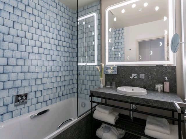 Charming Parisian Hotel