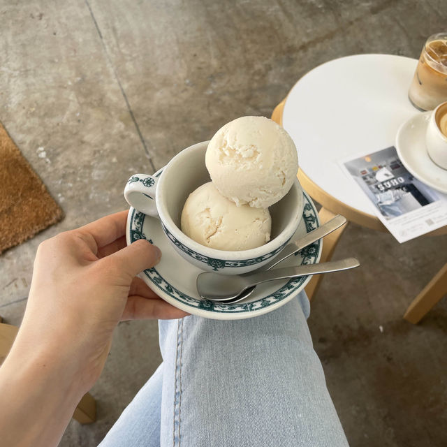 駒場東大前にある"SUHO"☕️