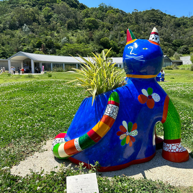 直島　ベネッセミュージアムの屋外展示