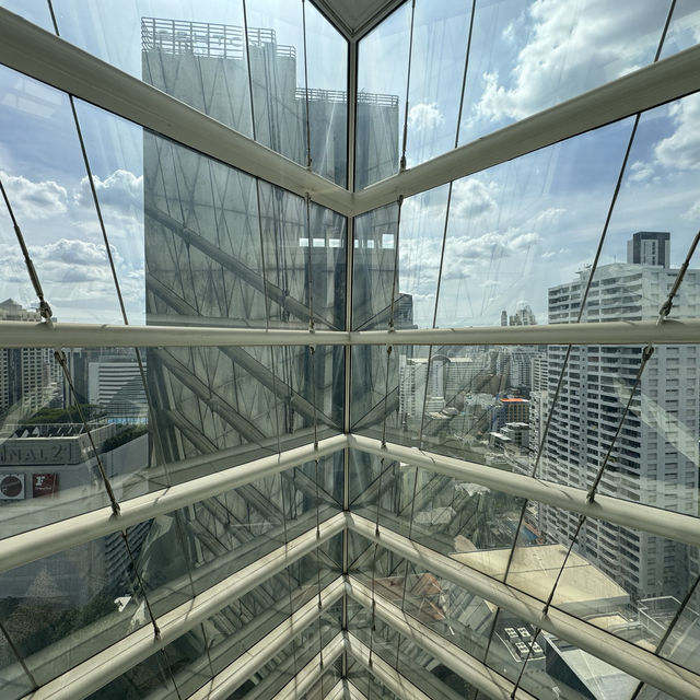Hilton Bangkok Grande Asoke 