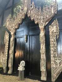 Black Temple in Chiang Rai was an Interesting Experience 🇹🇭