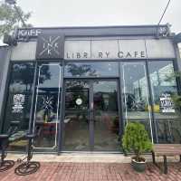 Library-themed Cafe in Selangor 📚☕️ Ink Library Cafe