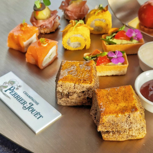 《酒店下午茶》「香港W酒店:奢華下午茶,味蕾盛宴」 《酒店下午茶》「香港W酒店:奢華下午茶,味蕾盛宴」