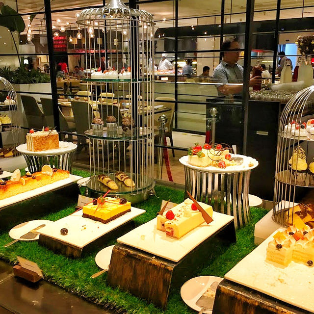 🇲🇾 Taste the Best: Sharing La Hotel’s Impressive Buffet