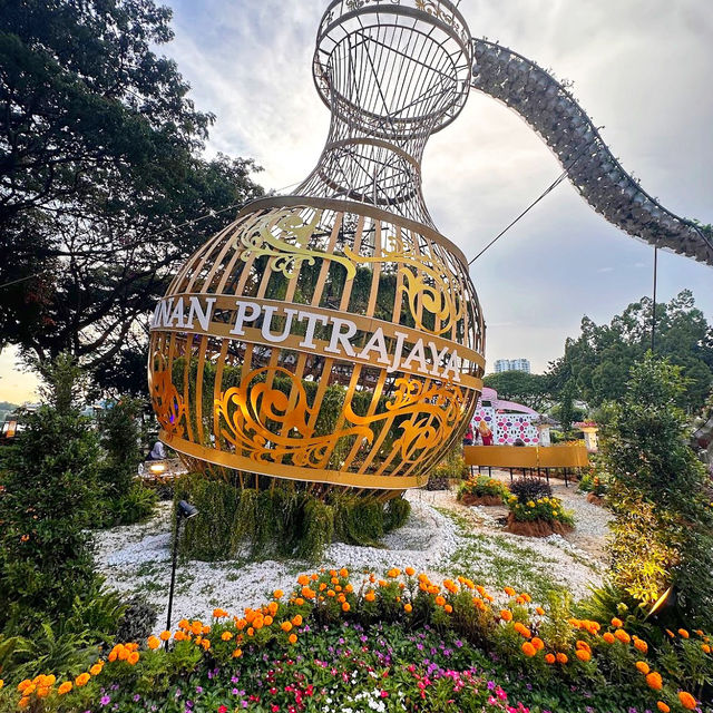 🇲🇾 Floral Wonders Await at Royal Floria Putrajaya