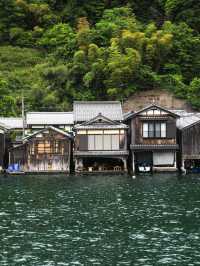 【京都🇯🇵】美しい漁業の街、伊根の舟屋で素敵な写真を📸