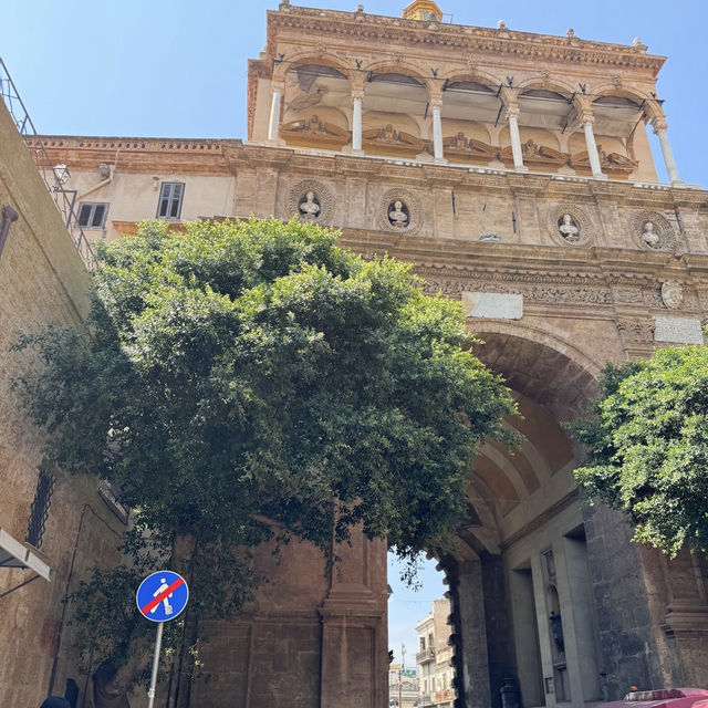 A Royal Experience at Palazzo dei Normanni and Cappella Palatina