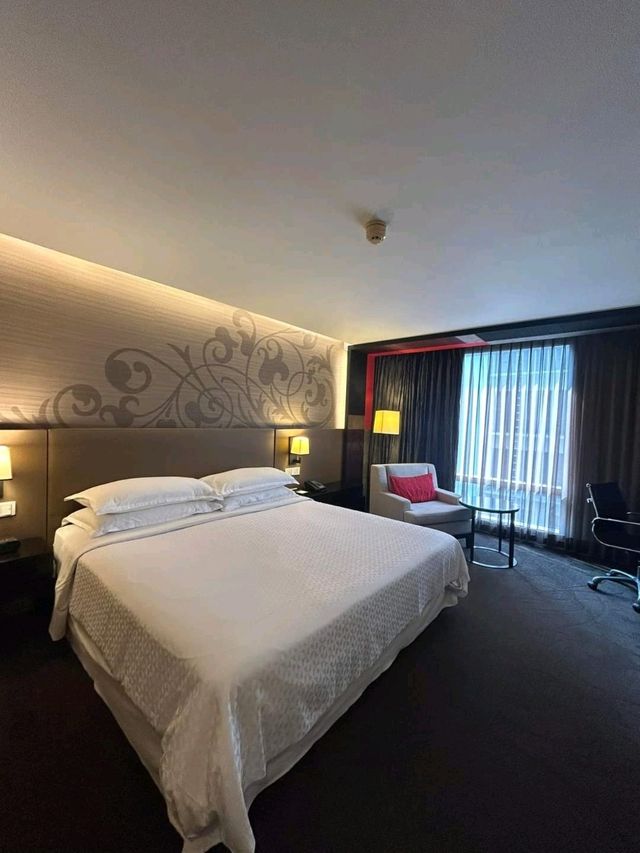 Four Points by Sheraton Bangkok, Sukhumvit 15