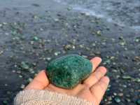 Pantai Batu Biru (Blue Stone Beach) หาดสีฟ้า