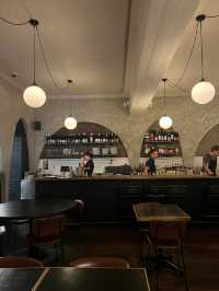 Trendy Restaurant executing eclectic dishes !