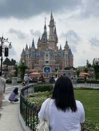 🎡 สวนสนุกห้ามพลาดเมื่อมาเซี่ยงไฮ้ | Disneyland