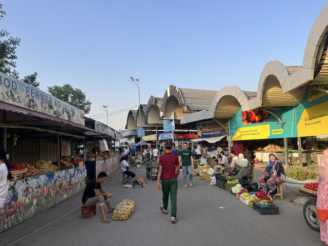 烏茲別克首都最著名的市場：喬爾蘇巴扎🇺🇿🏜️