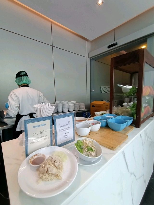 บุฟเฟ่ต์มื้อเช้าของโรงแรม
