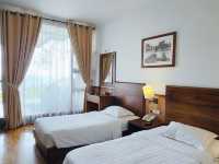 Tongging Point Hotel