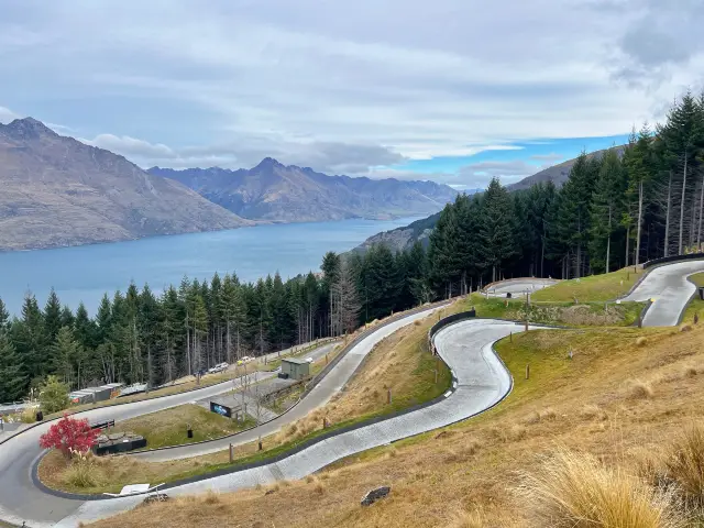 【2024紐西蘭之旅】紐西蘭皇后鎮Skyline - 出發去搭天空纜車和LUGE～