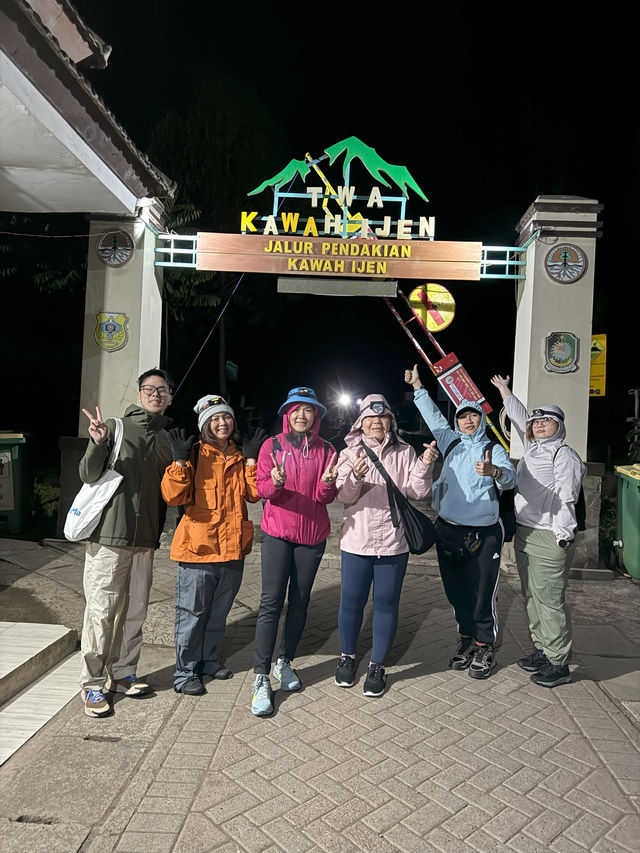 Journey to Mt. ijen: A Sunrise Hike