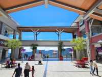 "Genting Premium Outlets: High-Altitude Shopping and Style Deals"