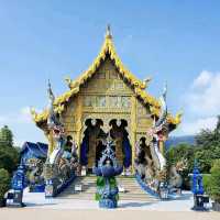 วัดร่องเสือเต้น |  Blue Temple 