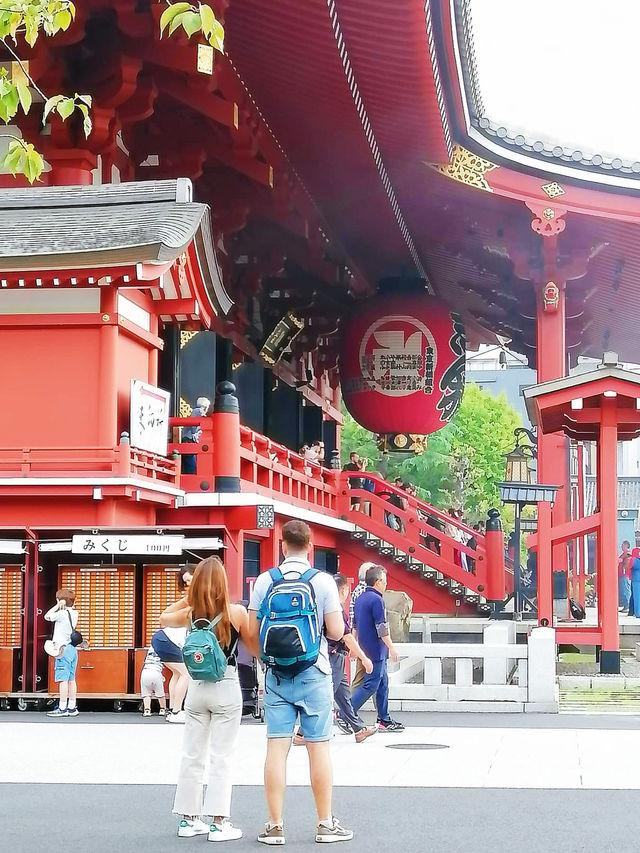 Sensoji Temple (วัดเซ็นโซจิ)