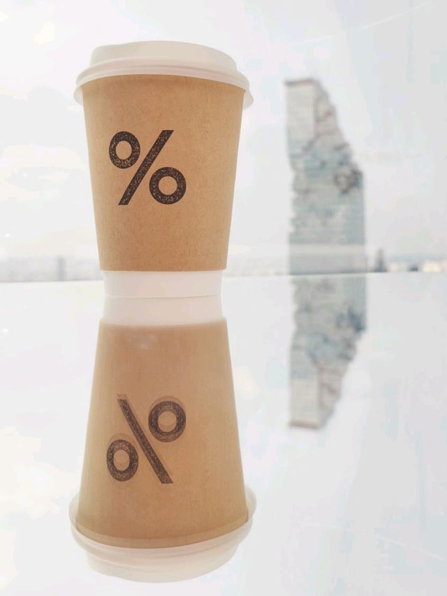 % Arabica Bangkok Empire Tower คาเฟ่สาทร 